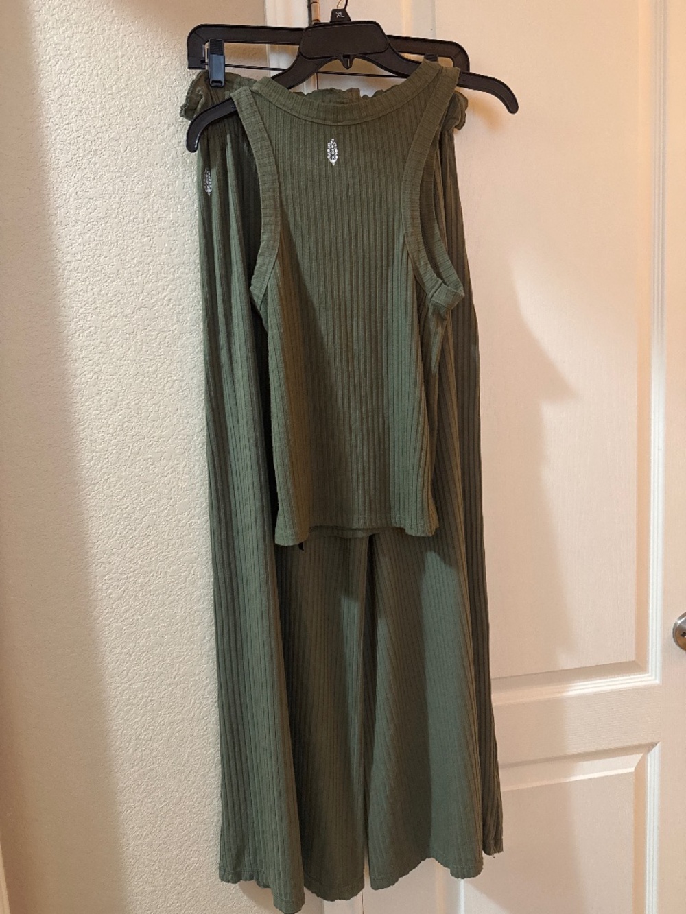 Free People 2pc Set Wide Leg Pull On Pants Tank Top S Boho Lounge Lagenlook READ